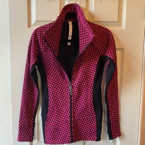 Lulu sweater, excellent condition, only worn a couple of times.